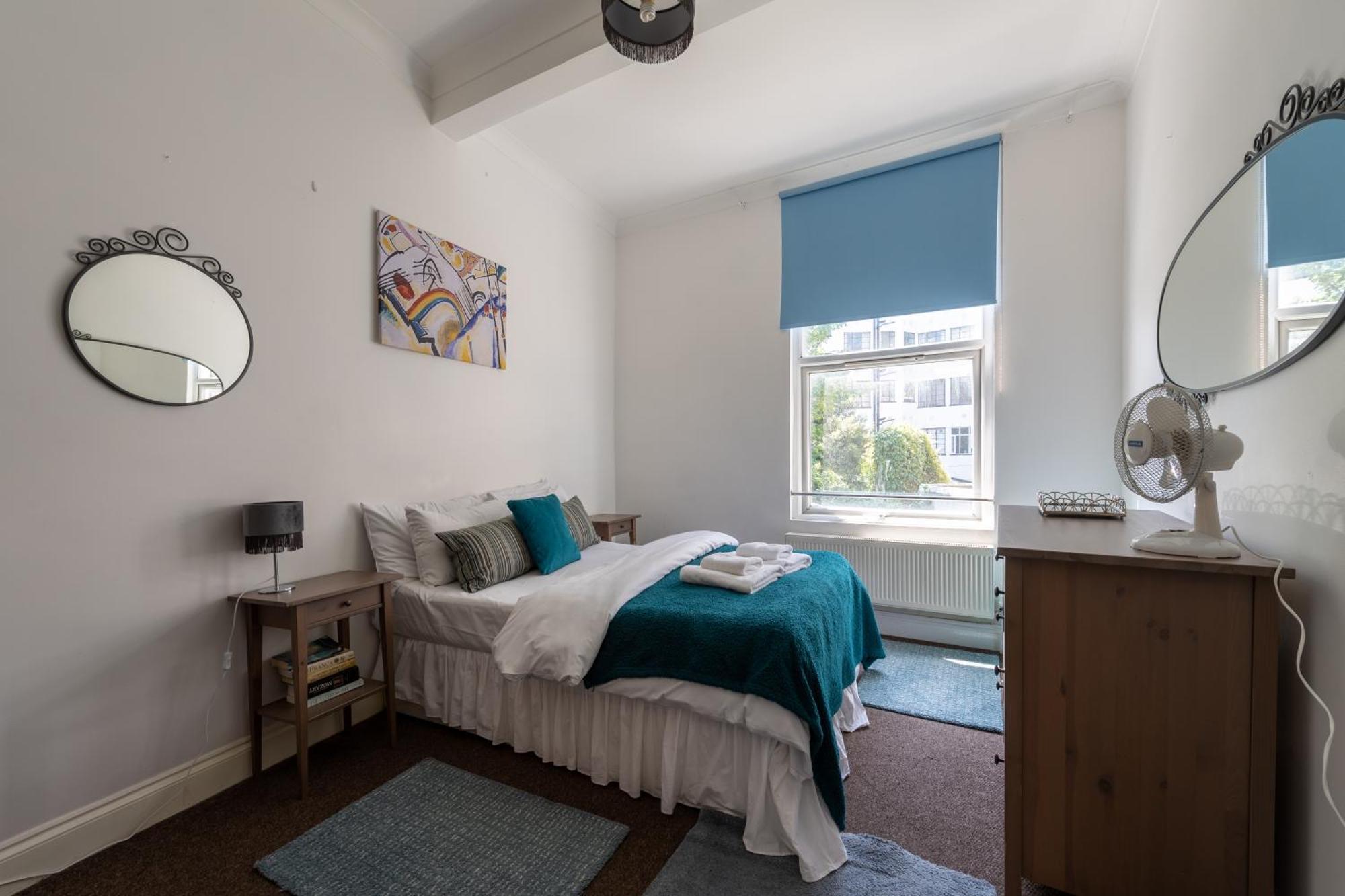 Spacious Comfy 2Br Flat Londra Esterno foto